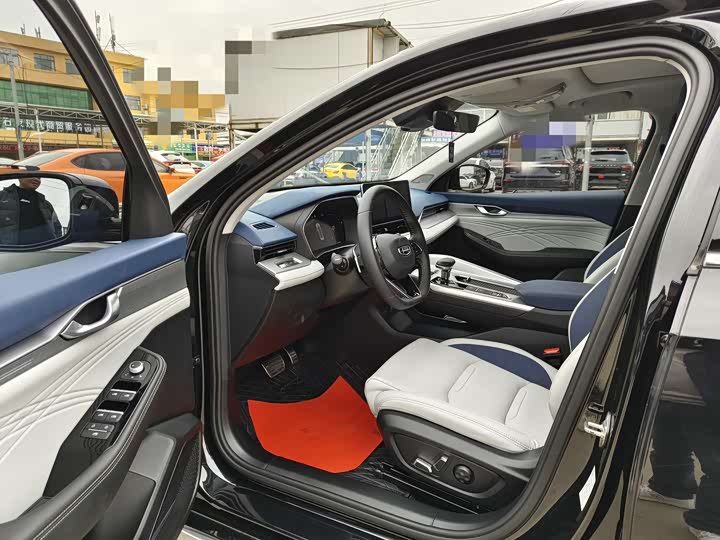 Фото 4 - Geely Preface