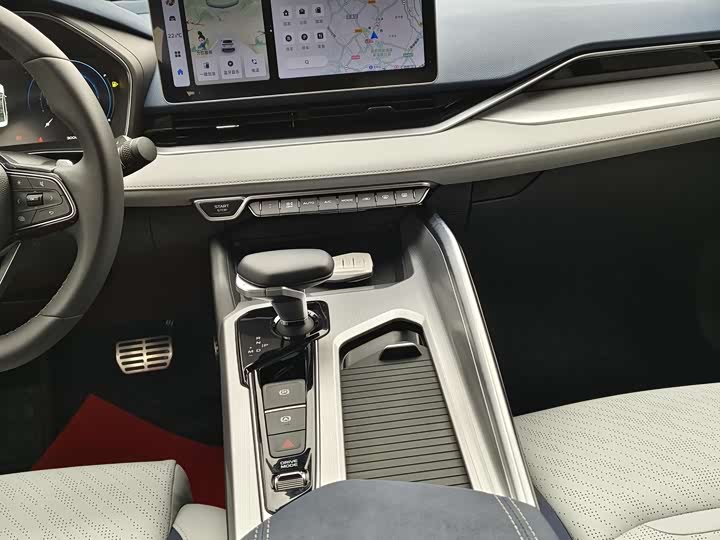 Фото 6 - Geely Preface