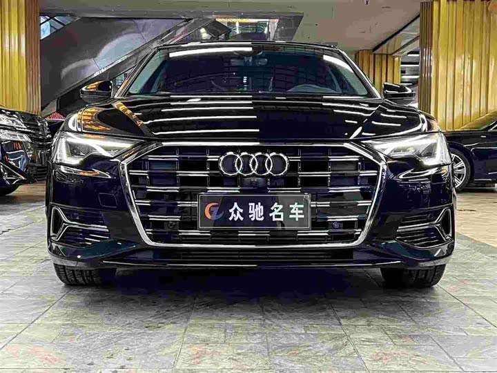 Фото 2 - Audi A6L