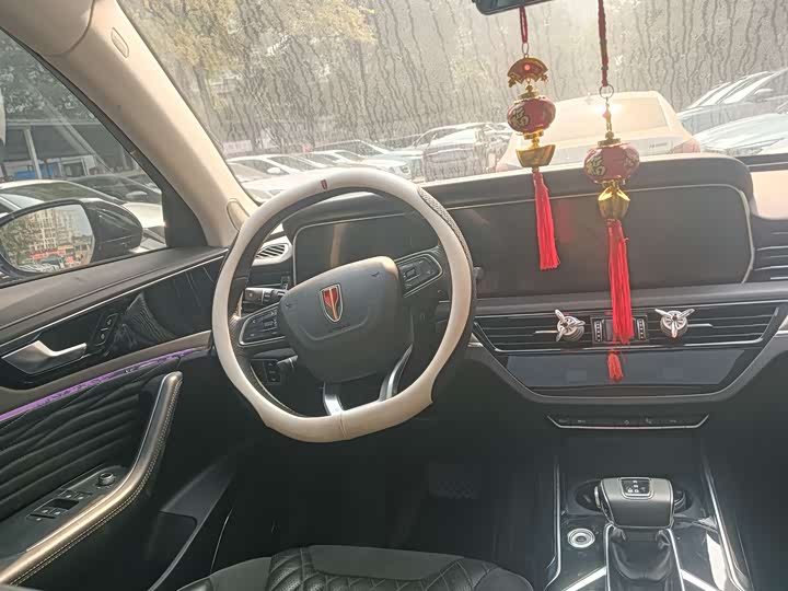 Фото 6 - Hongqi HS5