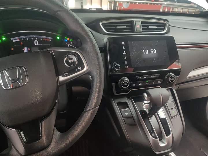 Фото 10 - Honda CR-V