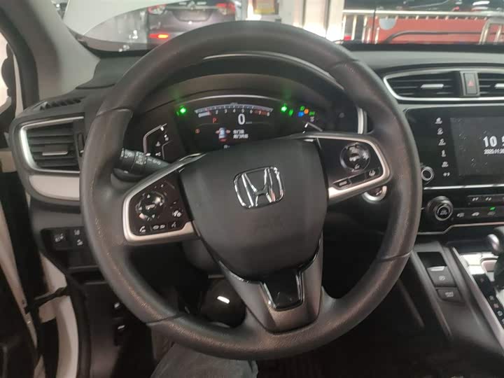 Фото 11 - Honda CR-V