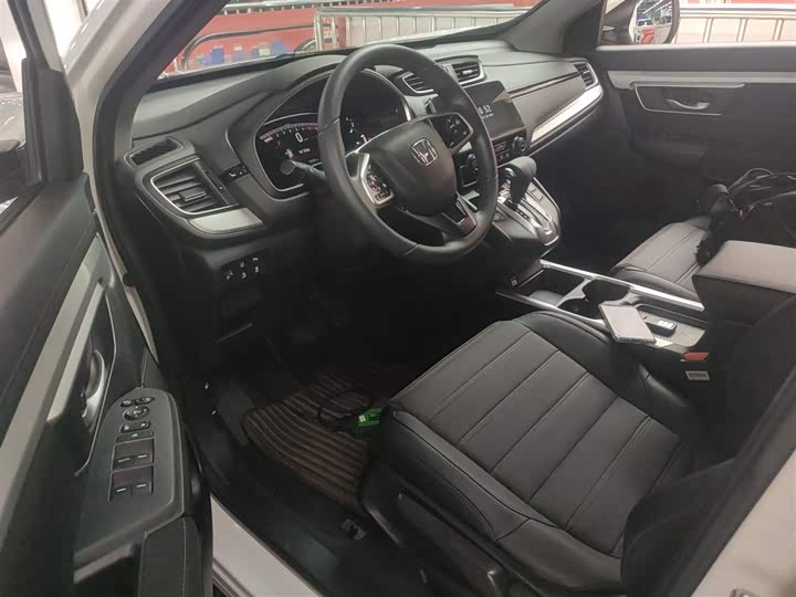 Фото 15 - Honda CR-V