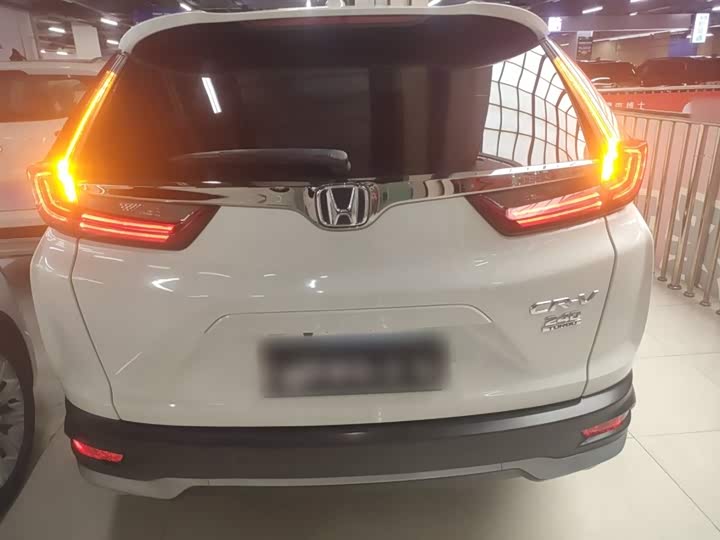 Фото 6 - Honda CR-V