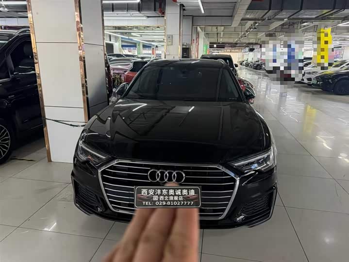 Фото 2 - Audi A6