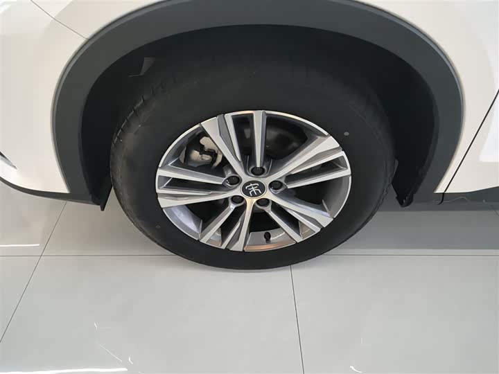 Фото 23 - BYD Song Pro