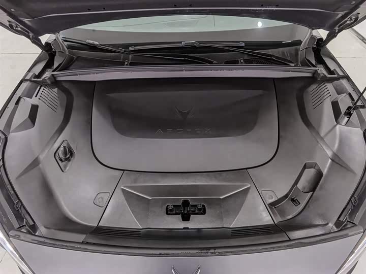 Фото 6 - BAIC Arcfox Alpha T5