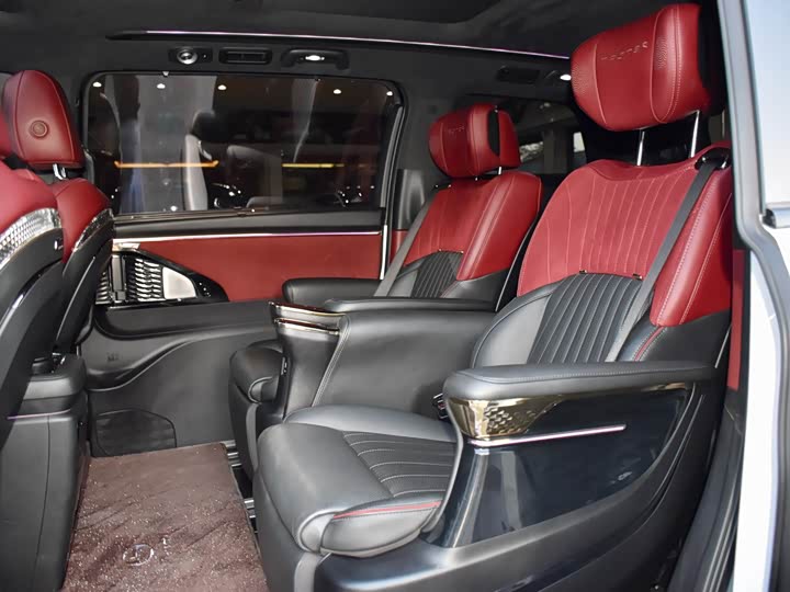 Фото 10 - GAC Trumpchi M8