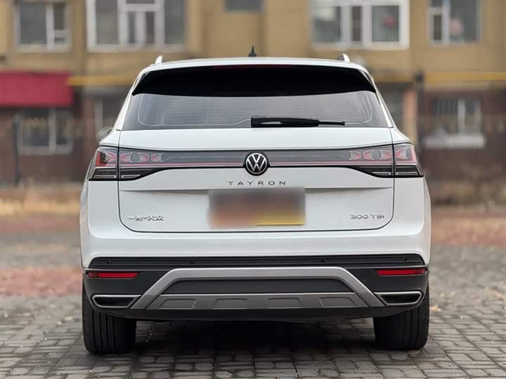 Фото 9 - Volkswagen Tayron