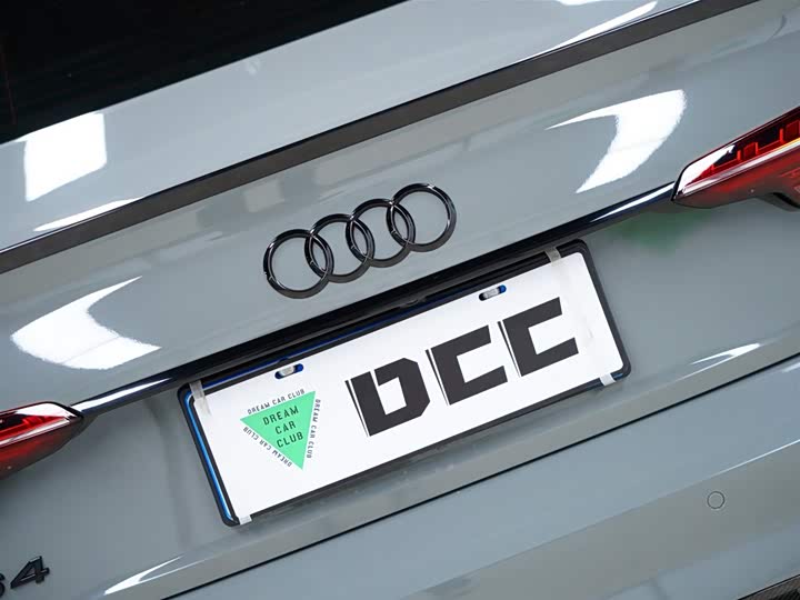 Фото 8 - Audi S4