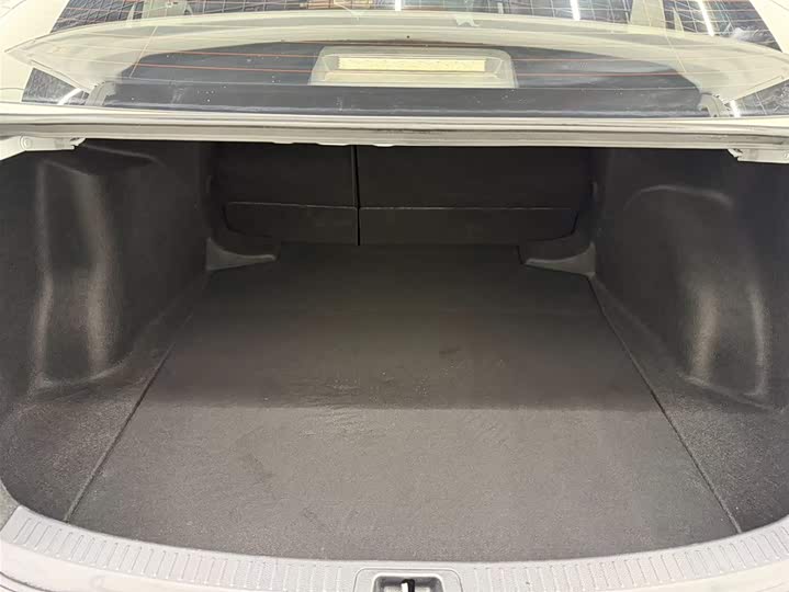 Фото 20 - Toyota Levin