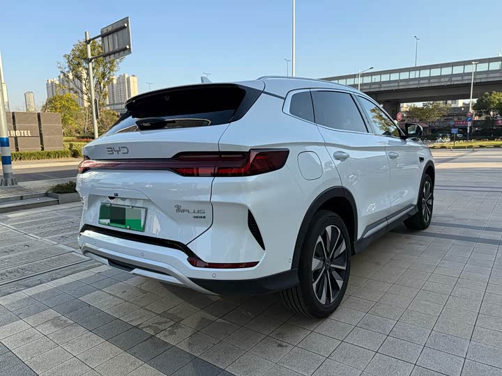 Фото 14 - BYD Song Plus Hybrid/EV