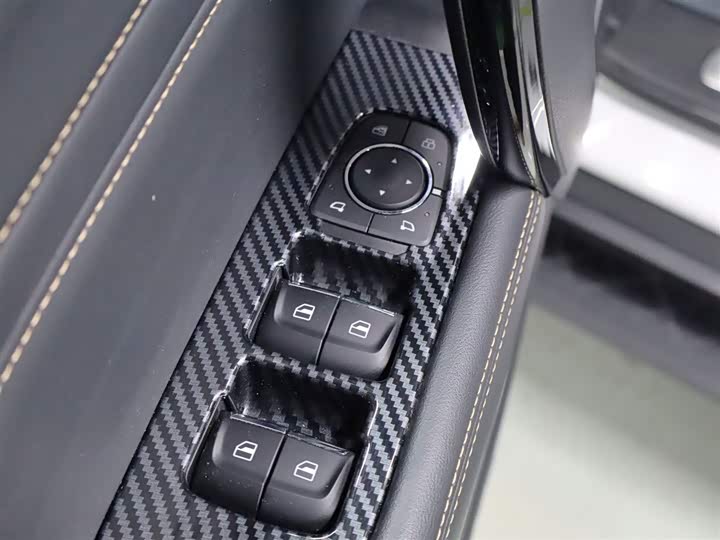 Фото 16 - Haval Dargo