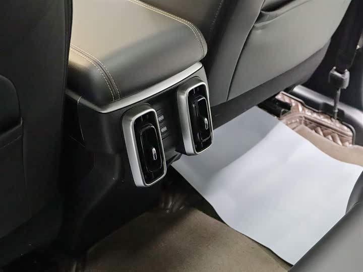 Фото 17 - Haval Dargo