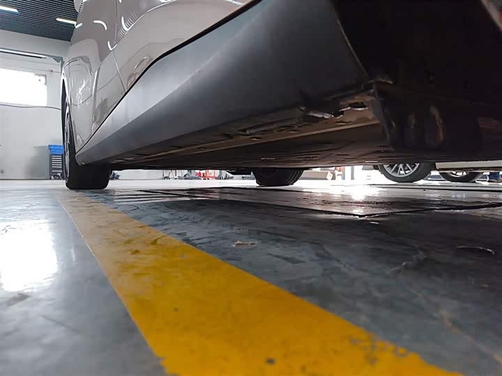 Фото 22 - BAIC Arcfox Alpha S5