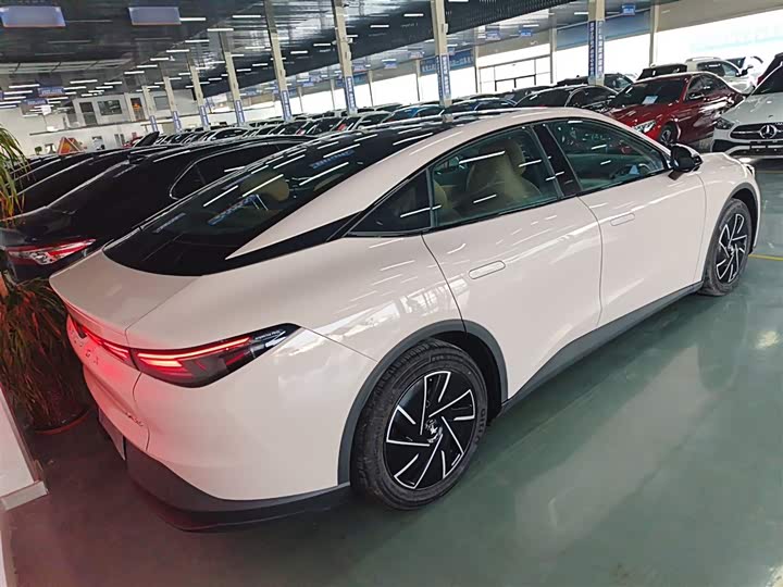 Фото 7 - BAIC Arcfox Alpha S5