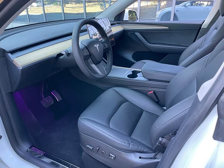 Фото 9 - Tesla Model Y