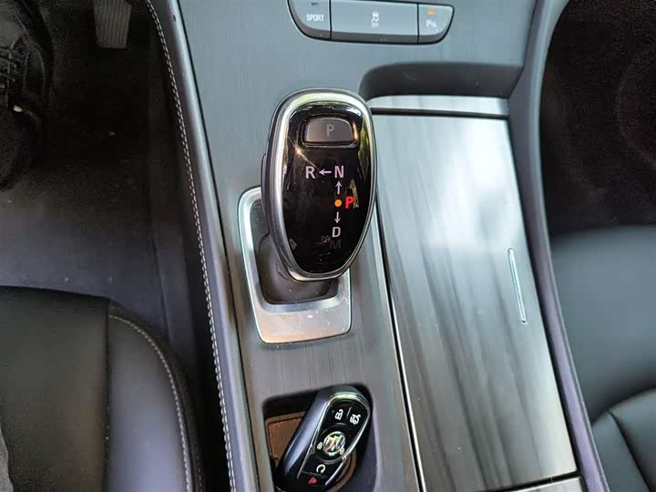 Фото 7 - Buick LaCrosse