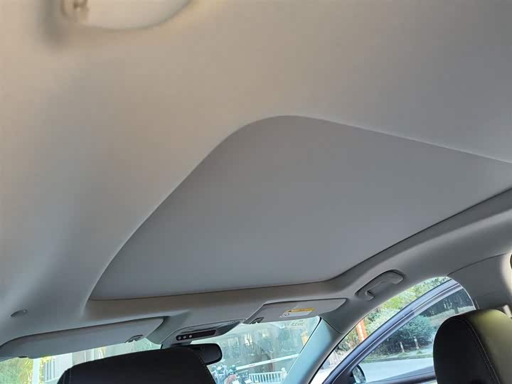 Фото 9 - Buick LaCrosse