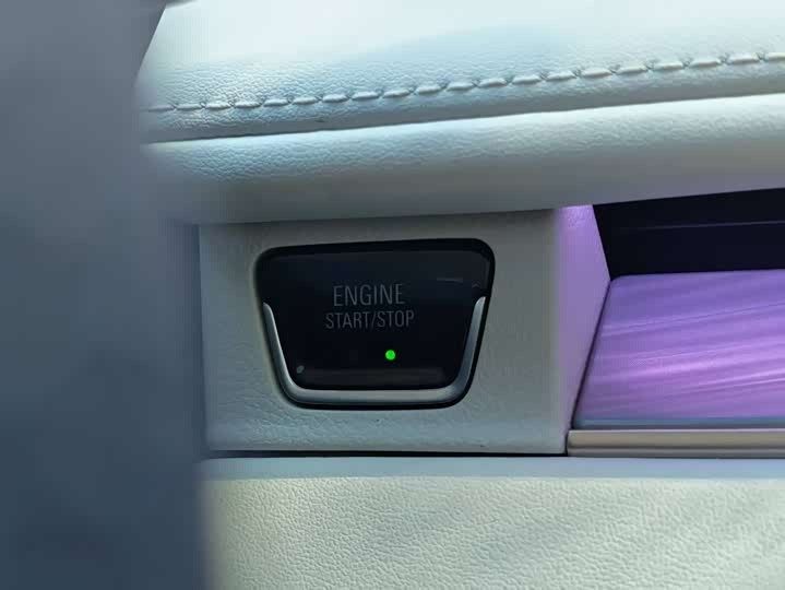 Фото 23 - Buick GL8 Hybrid