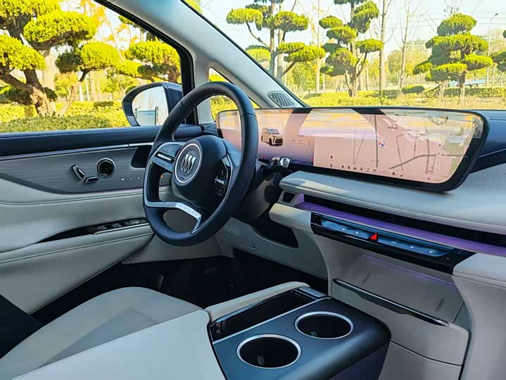 Фото 34 - Buick GL8 Hybrid