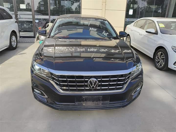 Фото 3 - Volkswagen Passat