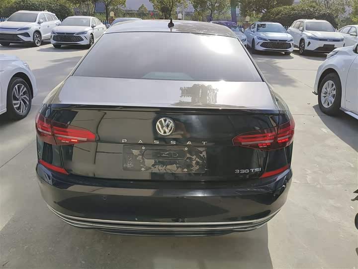 Фото 6 - Volkswagen Passat