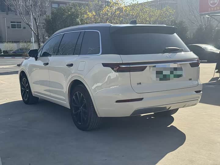 Фото 5 - LiXiang One