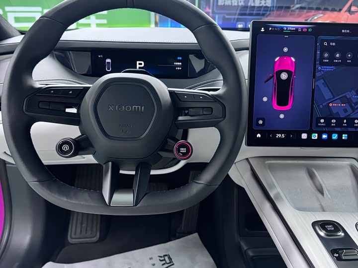 Фото 13 - Xiaomi SU7