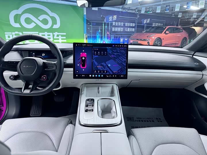 Фото 17 - Xiaomi SU7