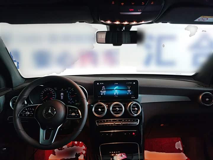 Фото 10 - Mercedes-Benz GLC-Class