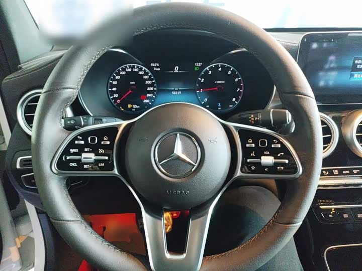 Фото 11 - Mercedes-Benz GLC-Class