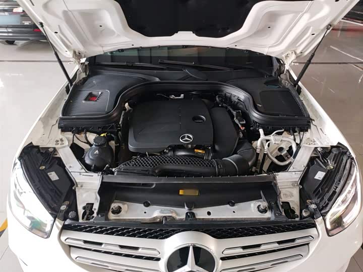 Фото 20 - Mercedes-Benz GLC-Class