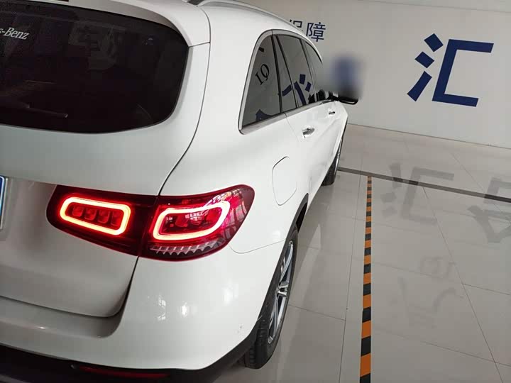 Фото 8 - Mercedes-Benz GLC-Class