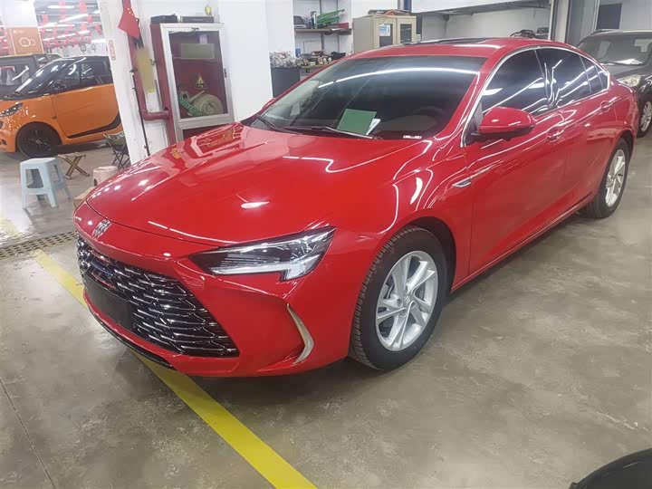 Фото 2 - Buick Regal