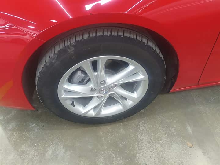 Фото 23 - Buick Regal