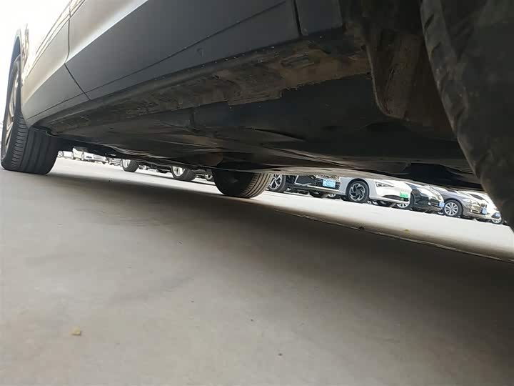 Фото 22 - Volkswagen Tiguan L Pro