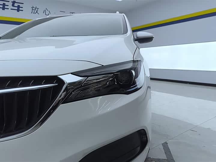 Фото 5 - Buick GL6