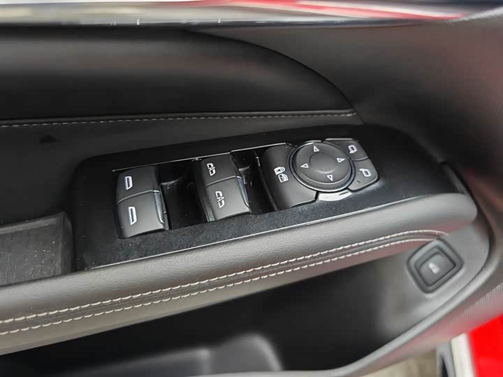 Фото 26 - Cadillac CT4