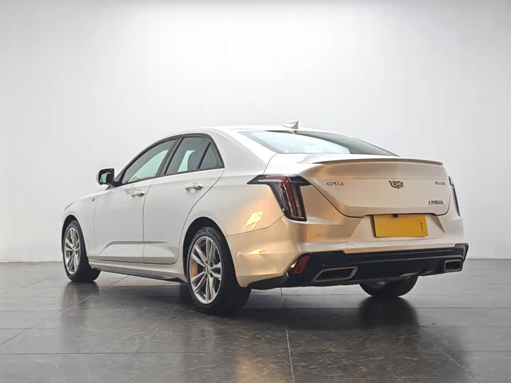 Фото 4 - Cadillac CT4