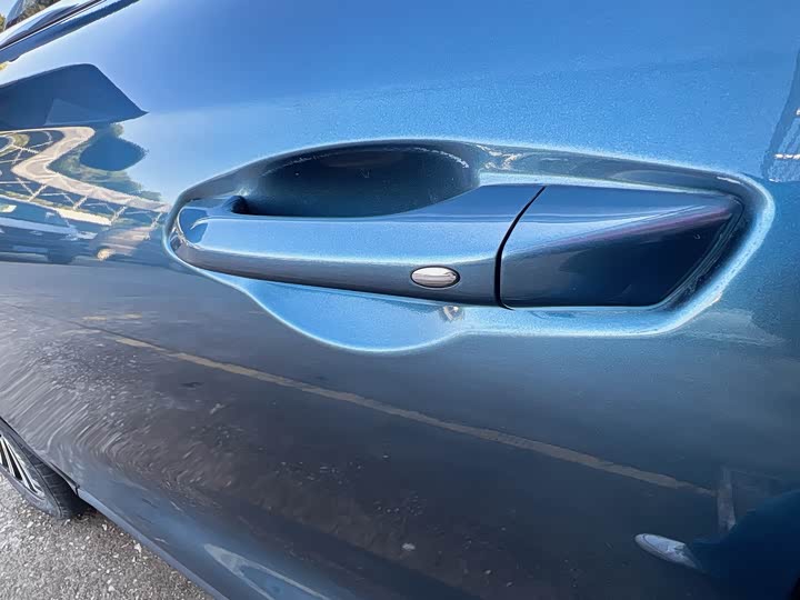 Фото 10 - Changan Oshan X5