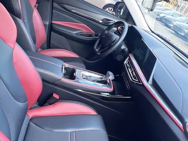 Фото 12 - Changan Oshan X5