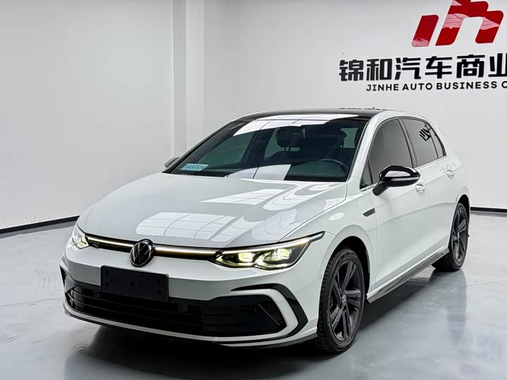 Фото 1 - Volkswagen Golf