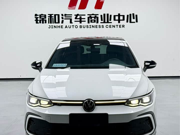 Фото 2 - Volkswagen Golf