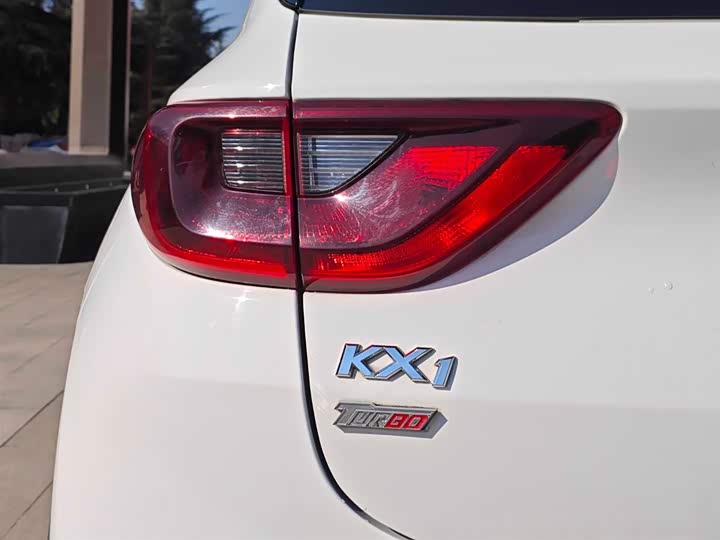 Фото 18 - Kia KX1