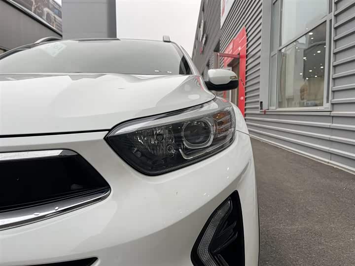 Фото 3 - Kia KX1