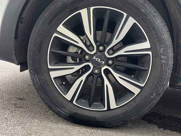 Фото 7 - Kia KX1