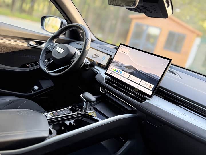 Фото 11 - Geely Preface