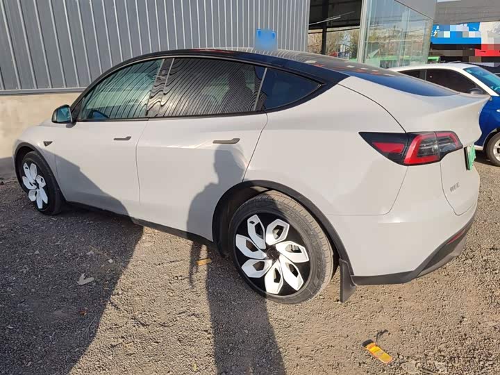 Фото 5 - Tesla Model Y