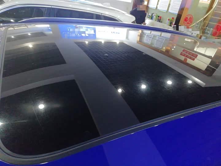 Фото 27 - Audi Q5L